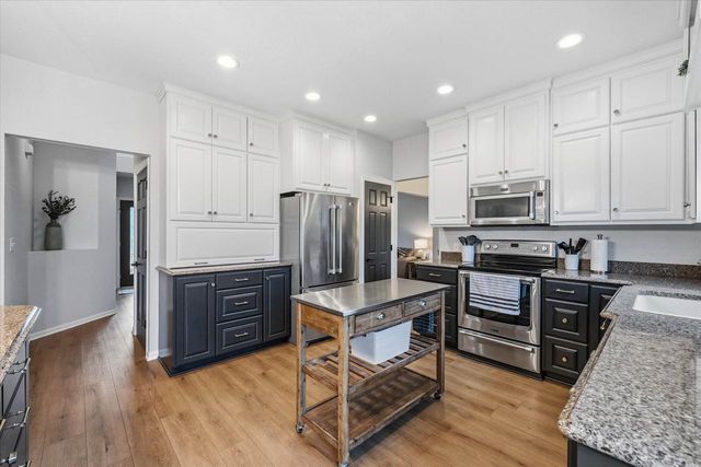 435 Aspen STREET, Belgium, WI 53004