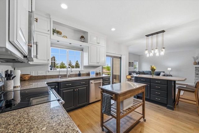 435 Aspen STREET, Belgium, WI 53004