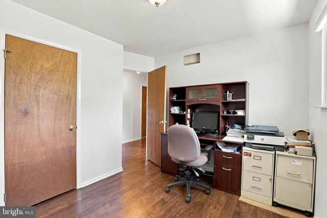 11 BIRDSFOOT DR, Robesonia, PA 19551
