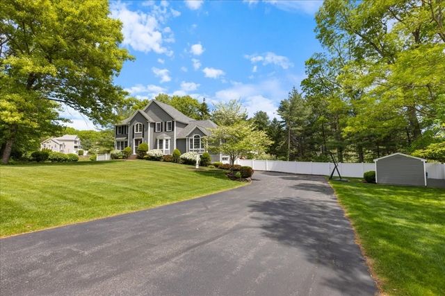 7 Fiorenza Dr., Wilmington, MA 01887
