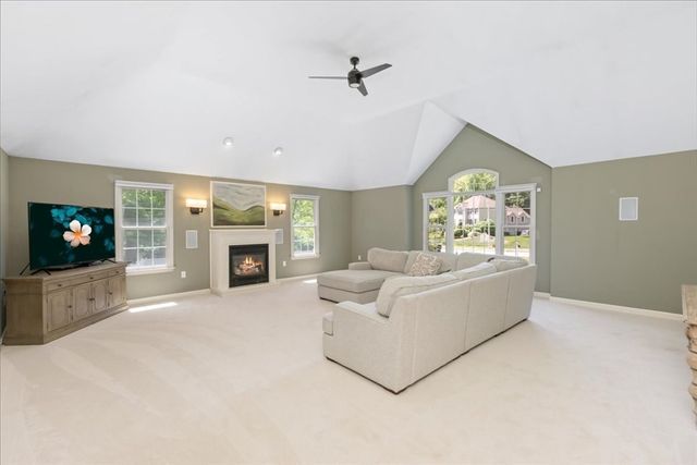 7 Fiorenza Dr., Wilmington, MA 01887