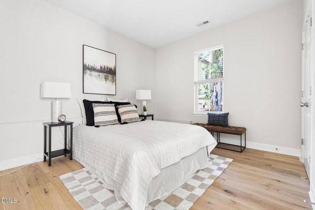 905 Dayton Street, Durham, NC 27701