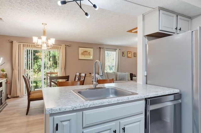 3303 Joshstock Drive, 3303C, Columbus, OH 43232