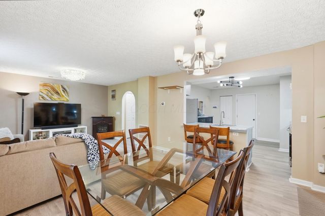 3303 Joshstock Drive, 3303C, Columbus, OH 43232