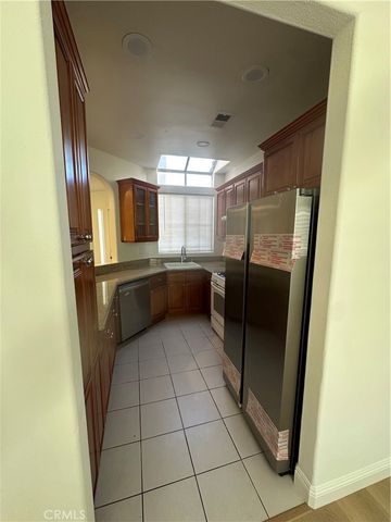 2124 Camellia, Fullerton, CA 92833