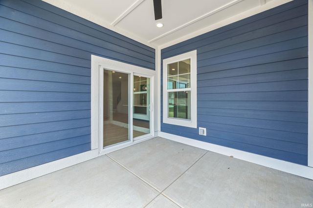 132 Parkerwood Lane, West Lafayette, IN 47906