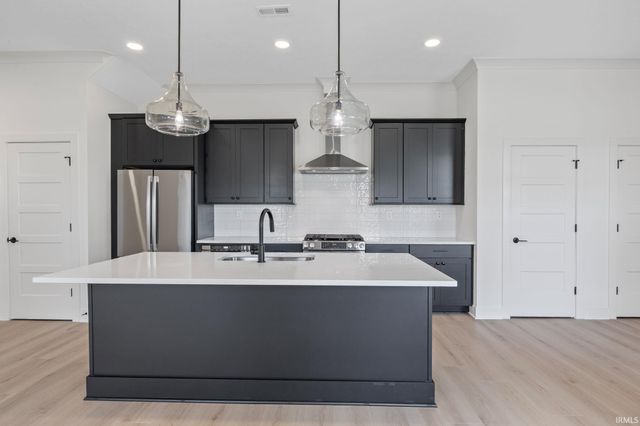 132 Parkerwood Lane, West Lafayette, IN 47906