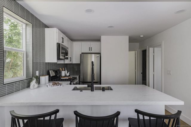 1028-30 Lincoln Ave, San Diego, CA 92103