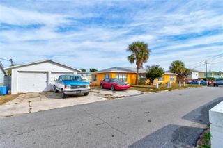 527 EASTWOOD LANE, Daytona Beach, FL 32118