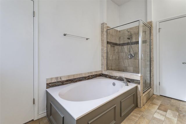 8111 Elkhorn Mountain TRL, Austin, TX 78729