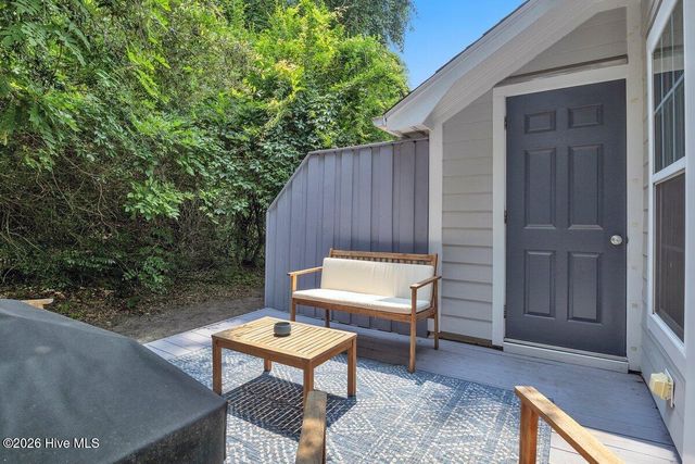6211 Wrightsville Avenue Apt 114, Wilmington, NC 28403