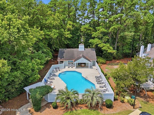 6211 Wrightsville Avenue Apt 114, Wilmington, NC 28403