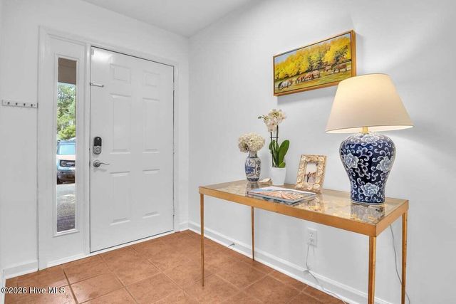 6211 Wrightsville Avenue Apt 114, Wilmington, NC 28403