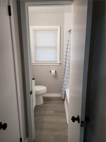 1009 72nd ST, Newport News, VA 23605