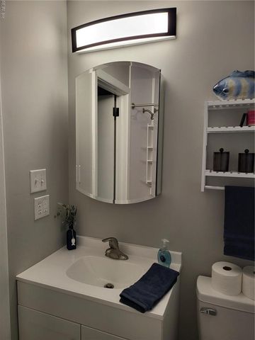 1009 72nd ST, Newport News, VA 23605