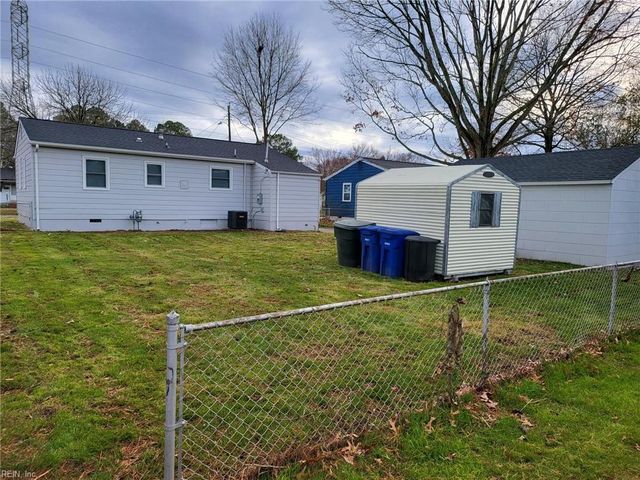 1009 72nd ST, Newport News, VA 23605