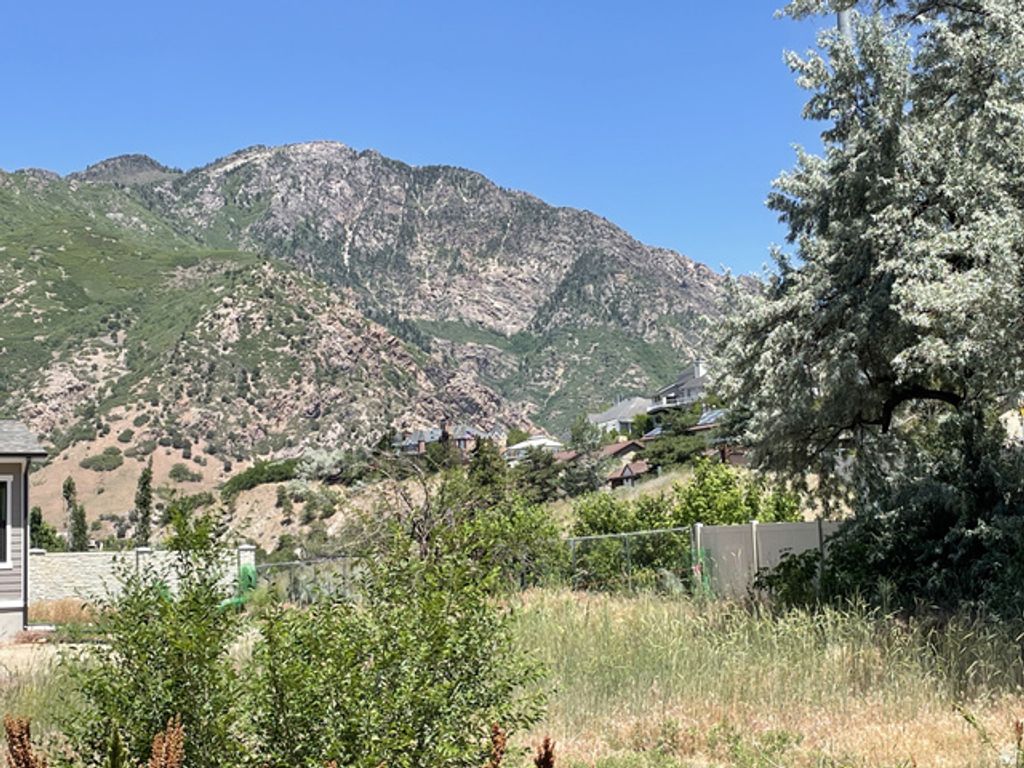 7657 S AVONDALE DR, Cottonwood Heights, UT 84121 — photo 5