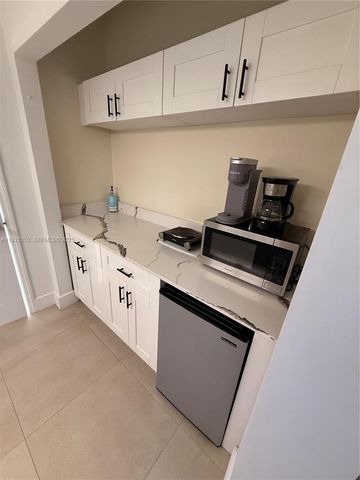 5648 SW 5th Ter, Miami, FL 33134