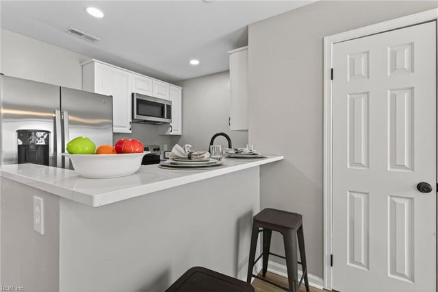 3909 Inverness RD, Virginia Beach, VA 23452