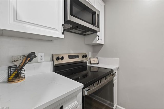 3909 Inverness RD, Virginia Beach, VA 23452