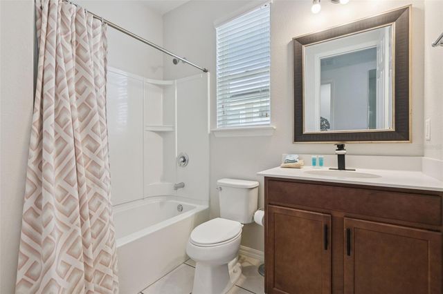 1633 NASSAU POINT TRAIL, Kissimmee, FL 34747