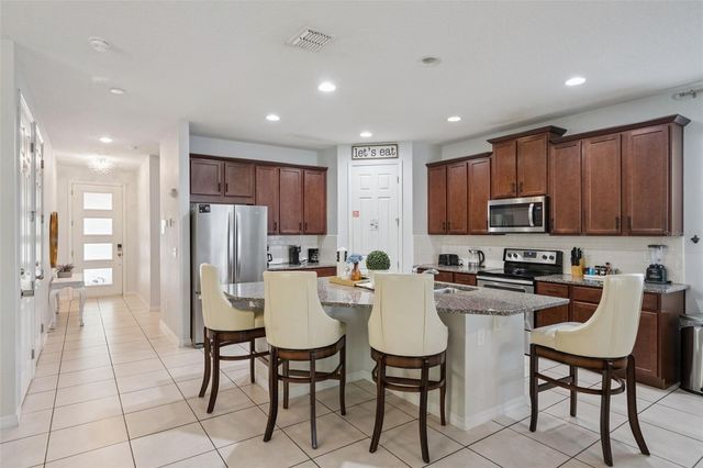 1633 NASSAU POINT TRAIL, Kissimmee, FL 34747