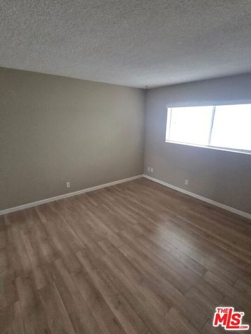 1237 Amherst Avenue 6, Los Angeles, CA 90025