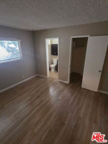 1237 Amherst Avenue 6, Los Angeles, CA 90025