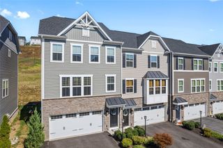 4009 Crown Drive, South Park, PA 15129