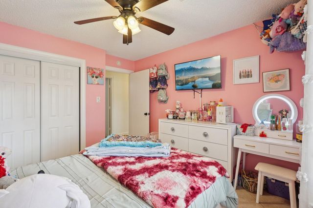 100 Montrose Circle, Conroe, TX 77301