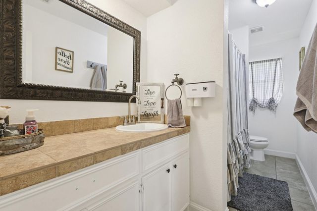 100 Montrose Circle, Conroe, TX 77301