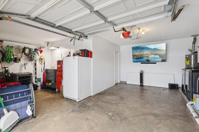 100 Montrose Circle, Conroe, TX 77301