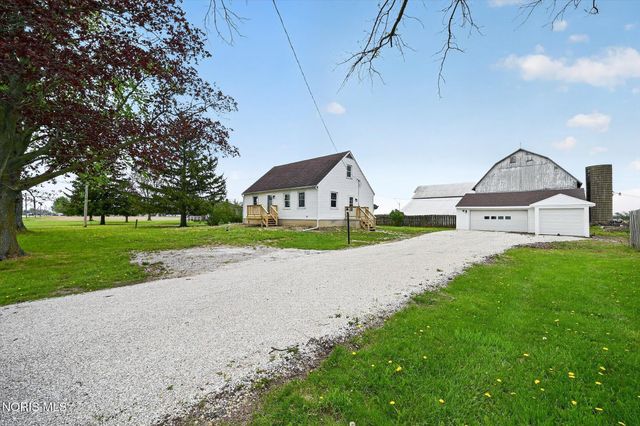 8040 Jerusalem Road, Oregon, OH 43616