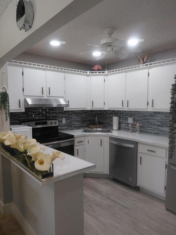 5931 Whispering Pine Way D-2, Greenacres, FL 33463