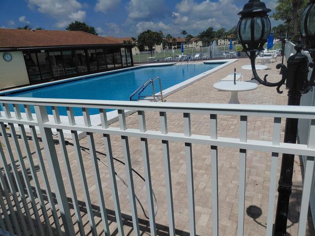 5931 Whispering Pine Way D-2, Greenacres, FL 33463