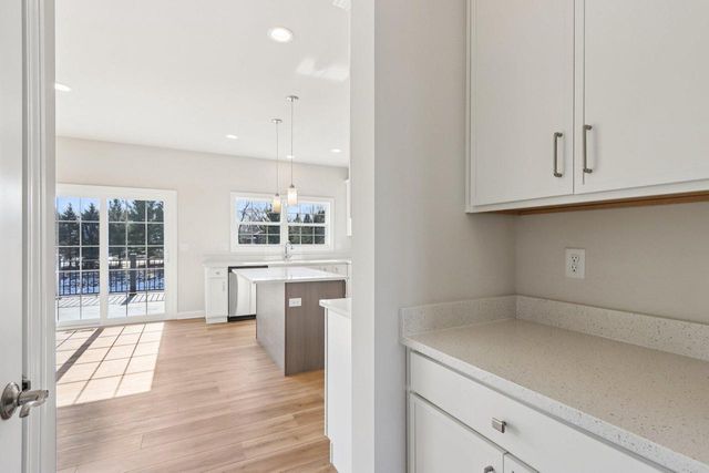 509 Barnum LANE, Delavan, WI 53115