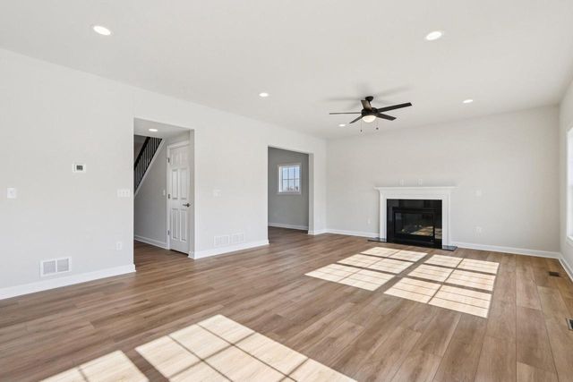 509 Barnum LANE, Delavan, WI 53115