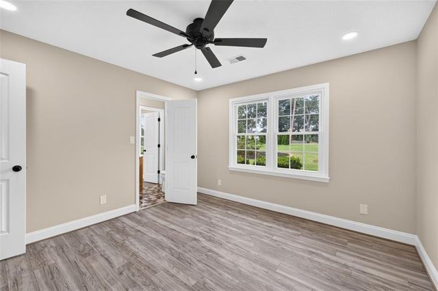 2637 Stone Drive SW, Lilburn, GA 30047