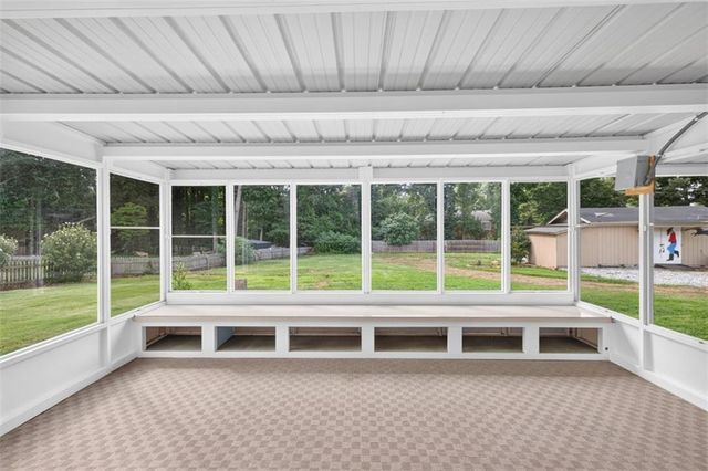 2637 Stone Drive SW, Lilburn, GA 30047