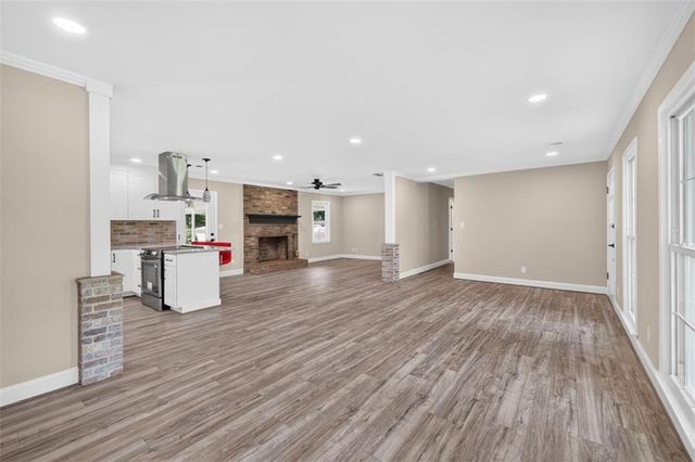2637 Stone Drive SW, Lilburn, GA 30047