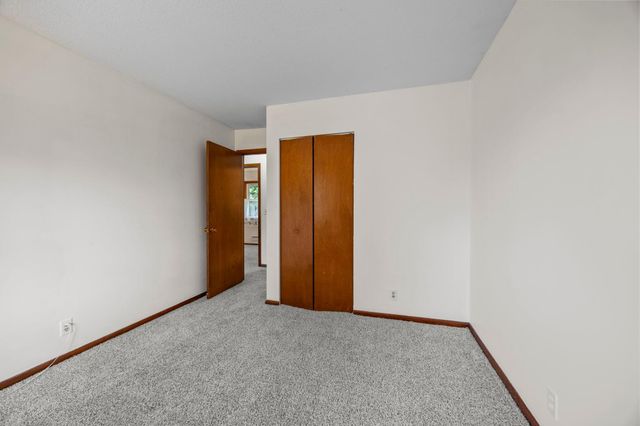 168 Linden Circle, Apple Valley, MN 55124