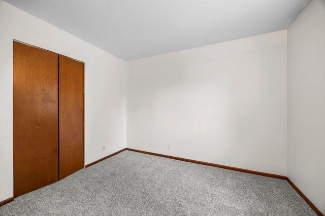 168 Linden Circle, Apple Valley, MN 55124