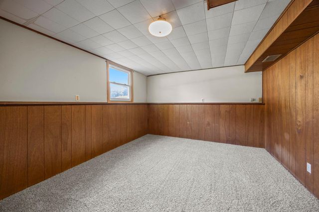 168 Linden Circle, Apple Valley, MN 55124