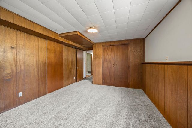 168 Linden Circle, Apple Valley, MN 55124