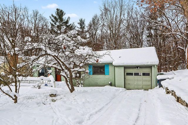 2314 Frederick Avenue, Kalamazoo, MI 49008