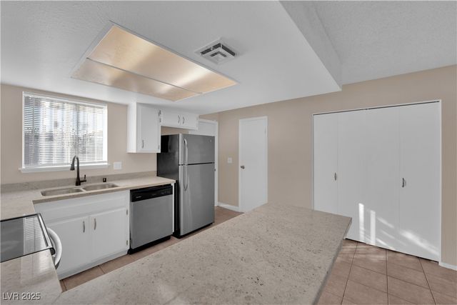 6279 West Washington Avenue, Las Vegas, NV 89107