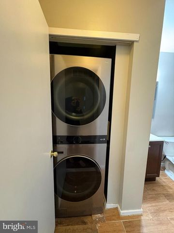 904 GREGORYS WAY, Voorhees, NJ 08043