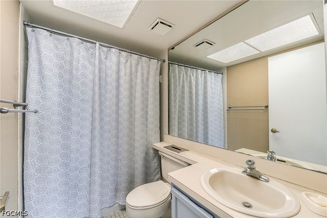 15021 Punta Rassa RD 404, Fort Myers, FL 33908