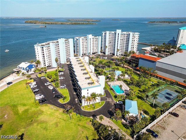 15021 Punta Rassa RD 404, Fort Myers, FL 33908