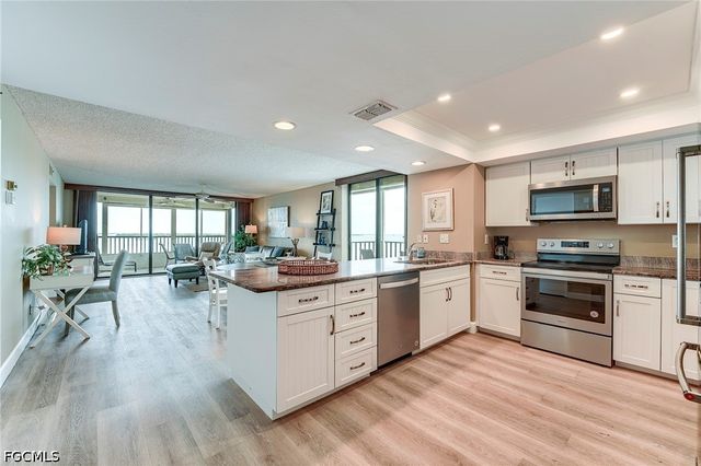 15021 Punta Rassa RD 404, Fort Myers, FL 33908